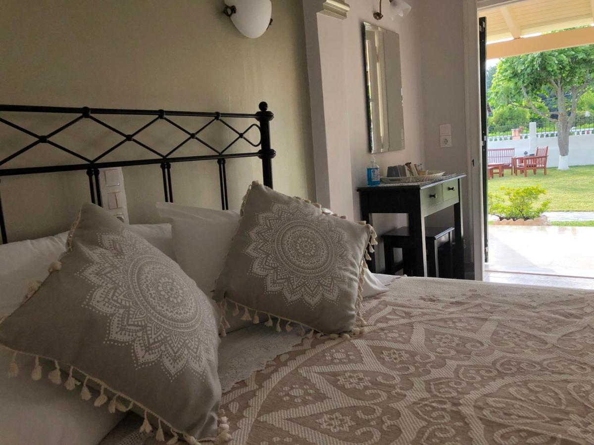 Nikodimos Garden Studios Agios Georgios  Ngoại thất bức ảnh