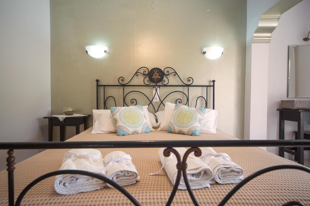 Nikodimos Garden Studios Agios Georgios  Ngoại thất bức ảnh