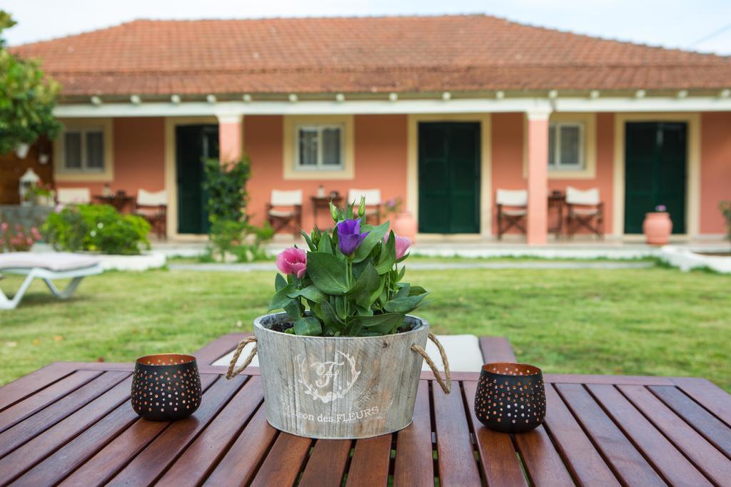 Nikodimos Garden Studios Agios Georgios  Ngoại thất bức ảnh
